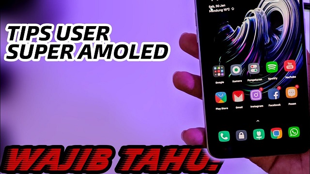 Super AMOLED Tahan Gores
