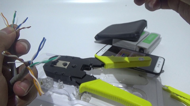 cara pasang konektor RJ-45